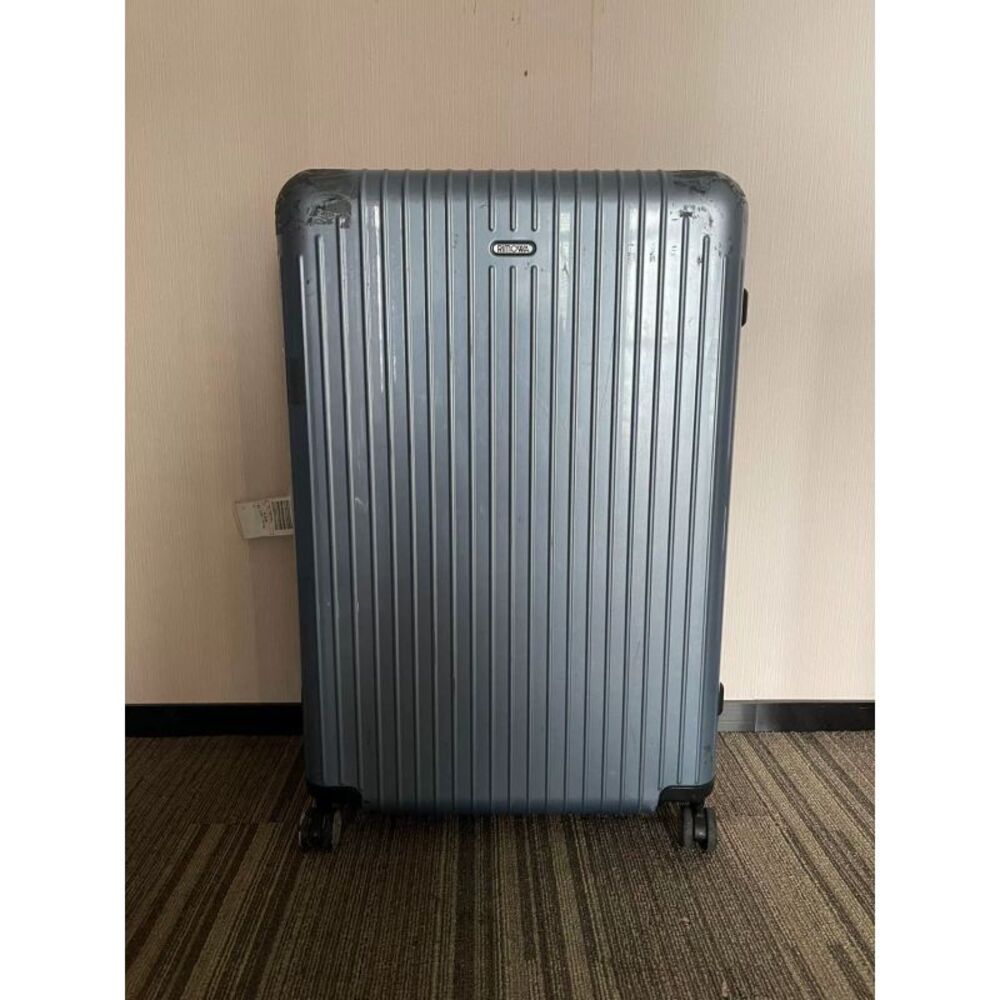 Rimowa Women Pre-Loved Bag Very Good Condition